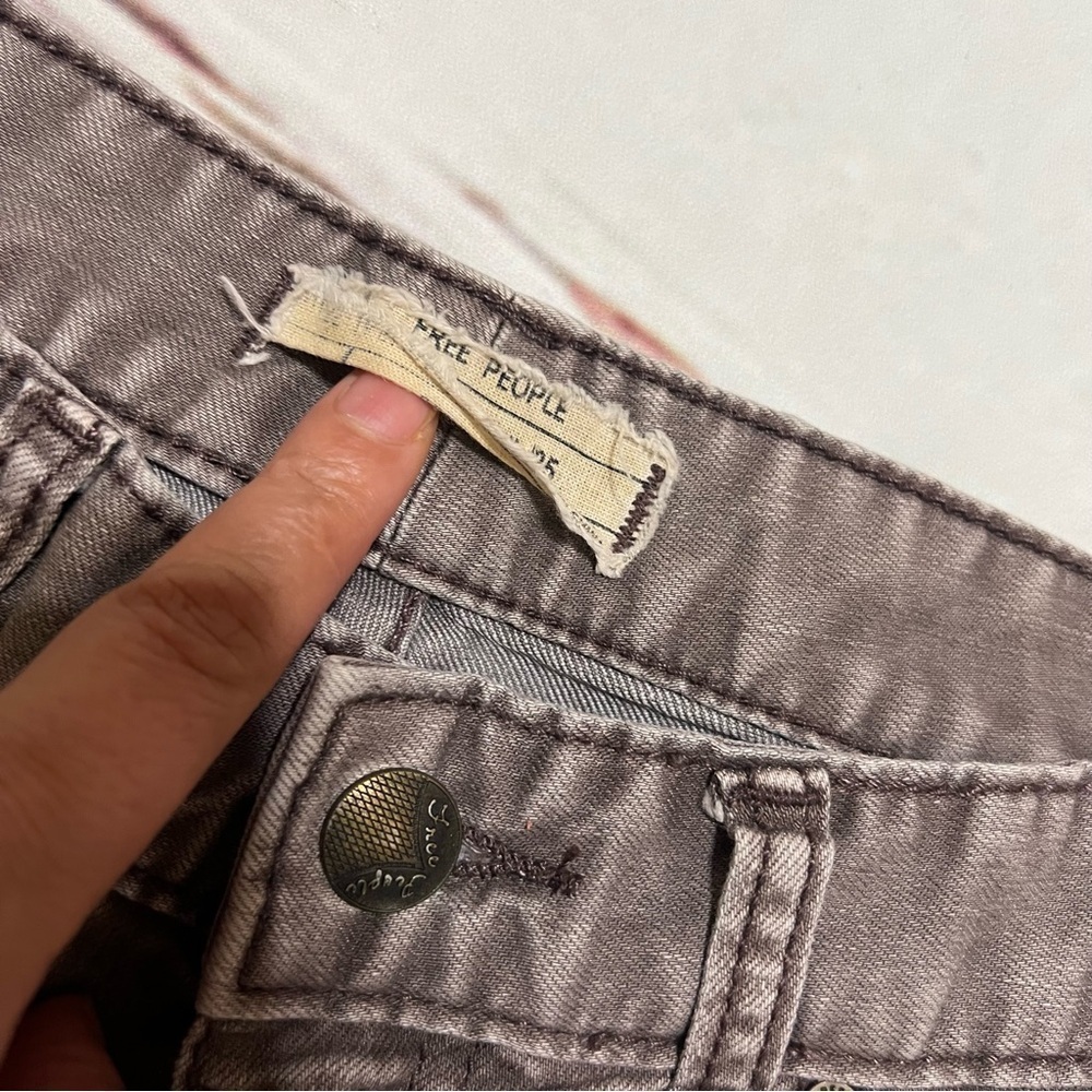 FREE PEOPLE women’s skinny ankle jeans in brown mid rise size 25 euc - Picture 11 of 16